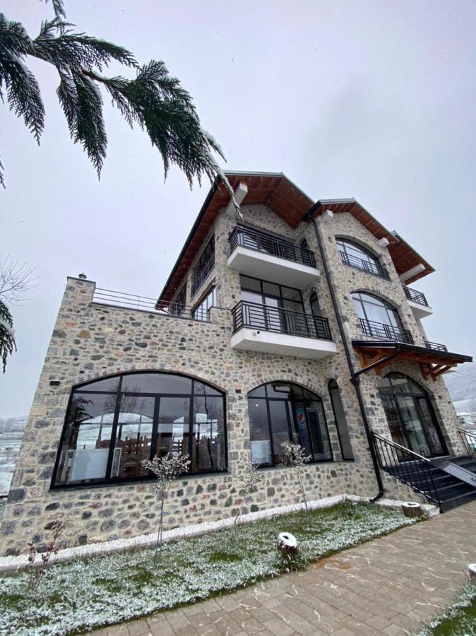 Bujtina Vrenezi Hotel Peshkopi Exterior foto
