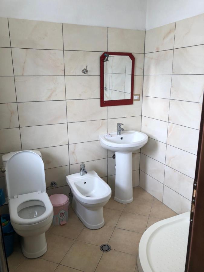 Bujtina Vrenezi Hotel Peshkopi Exterior foto