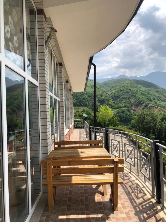 Bujtina Vrenezi Hotel Peshkopi Exterior foto